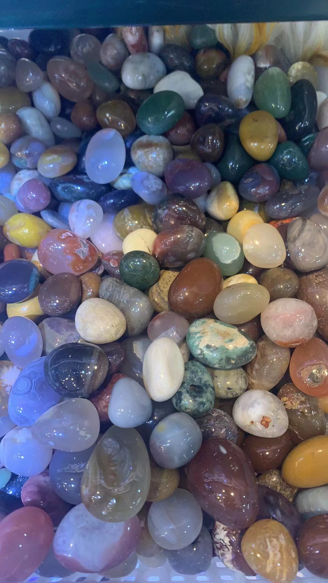 Multi-Color Agate,Sizes 20-30 mm