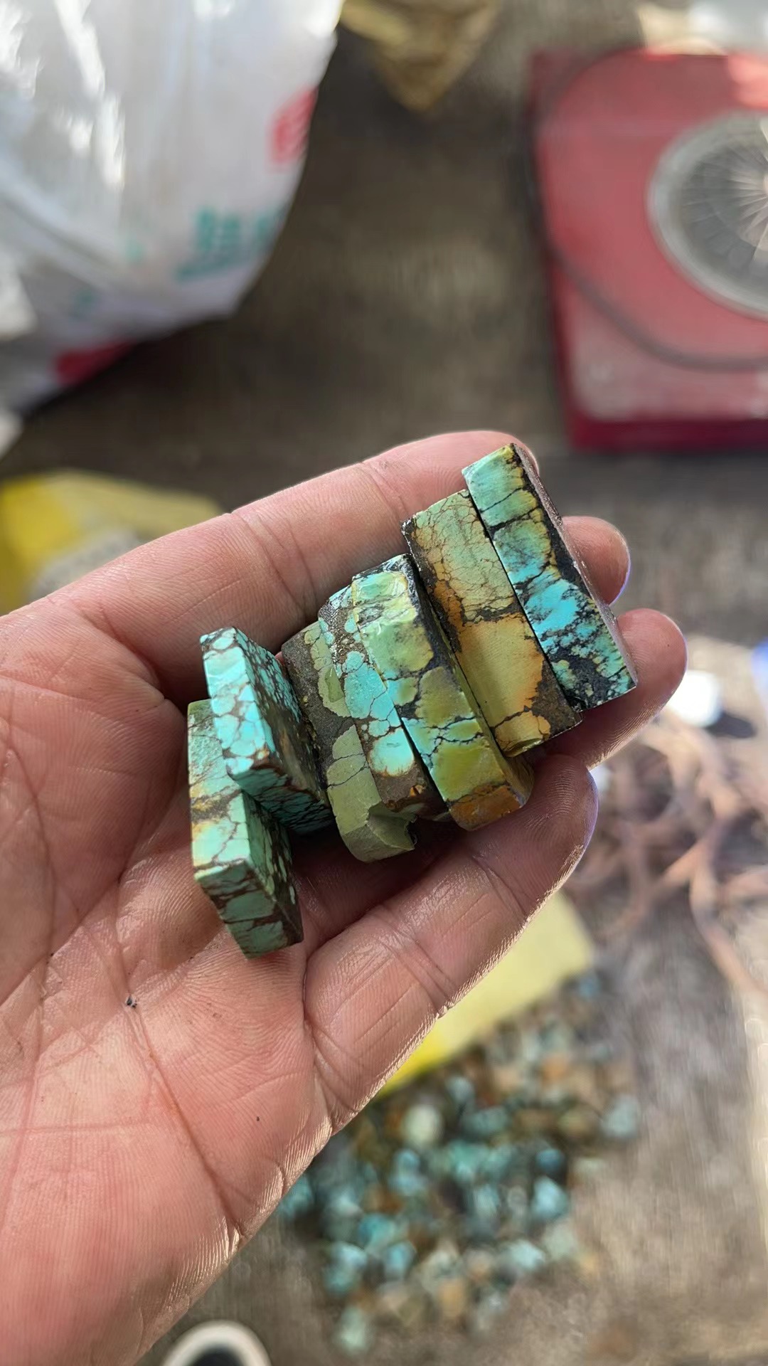  Turquoise Rough Material