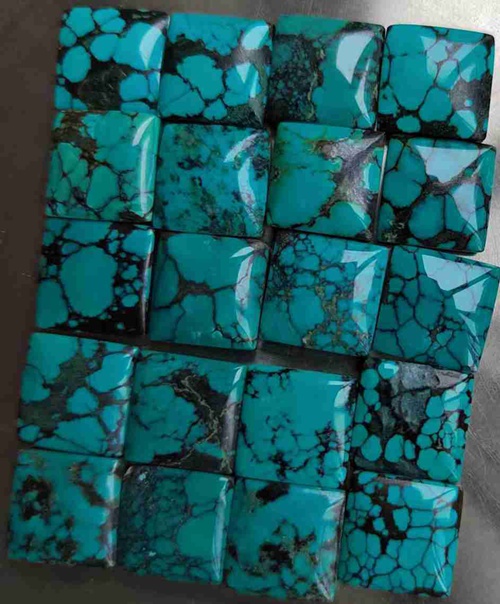 Turquoise Cabs Square 14mm